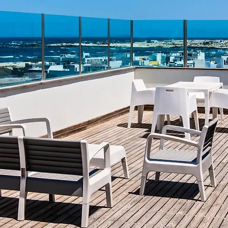 Sandy Toes Salty Kisses El